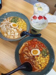 Taichi Bubble Tea, Ramen and Poke Bowl - East Ave photo