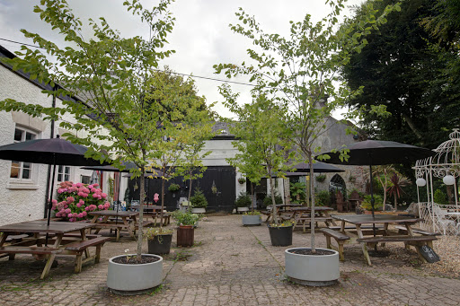 The Coach House Cafe & Gift Shop