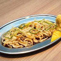 新時代 大阪阪急高槻駅前店