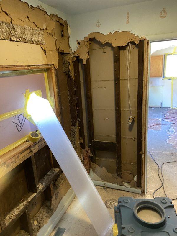 Complete Restoration and Cleaning Services photo