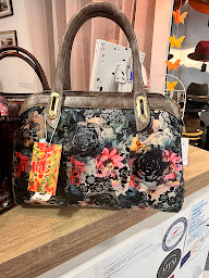 Photo n°4 de Chapo & Co. à Montargis (Boutique d'accessoires de mode)