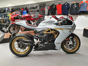 Photo n°16 de PROBIKE à Onet-le-Château (Magasin de motos)