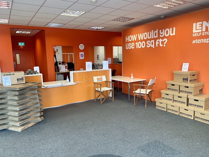 Len's Self Storage Glasgow, Hillington - Storage Units photo 3