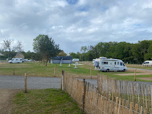 Photo n°20 de Plestin les Greves Aire de Toulinet [Réseau AireServices] à Plestin-les-Grèves (Terrain pour camping-cars)