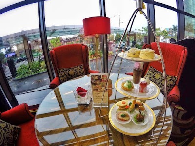 Photos of The Lounge at The Trans Luxury Hotel