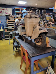 Photo n°2 de Le bazar à Massillargues-Attuech (Magasin d'antiquités)