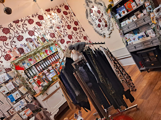 Posh Paws Nails & Beauty