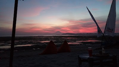 Photos of Gili Smile Bar, Restaurant & Bungalows