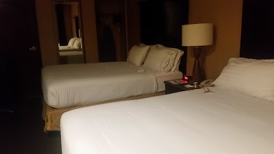 Photos of Holiday Inn Express & Suites Woodland Hills
