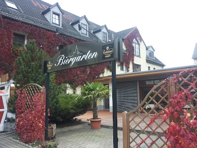 Photos of Hotel-Gastst&auml;tte Zur Burg