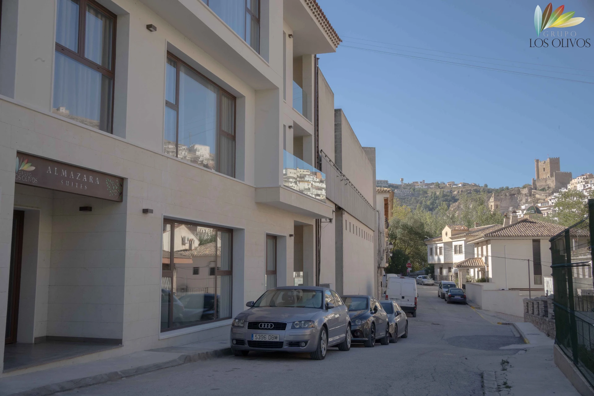 Almazara Suites