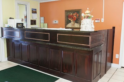 Photos of Douglas Inn & Suites