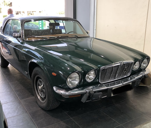 Λεωφόρος Βουλιαγμένης 10, Γλυφάδα 166 75