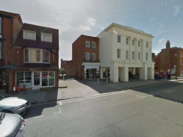 Shaw Trust - Charity shop - Lymington - Thumbnail