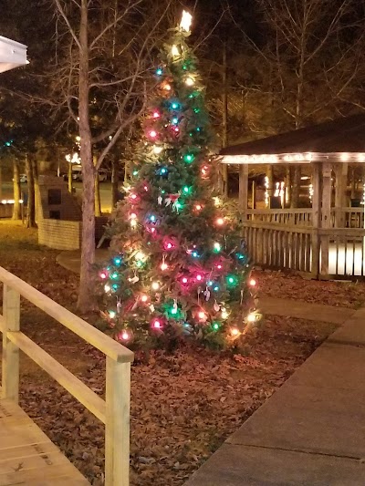 Ball Walking Trail/Memorial Park