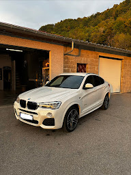 Photo n°2 de showcars 38 à Saint-Quentin-sur-Isère (Garage automobile)