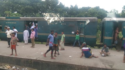 Photos of Bangabandhu Setu East Railway Station