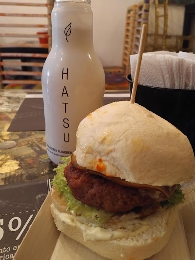 Photos of MAIO galer&iacute;a de sandwiches