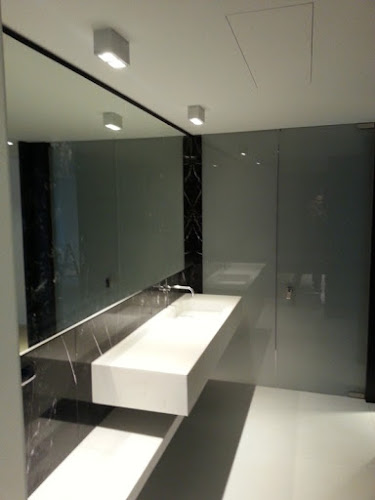 Comentarii opinii despre GLASS & INOX