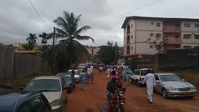 Photos of Stade De La Vall&eacute;e Superette