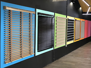 Photo n°5 de Ici Store Lyon à Saint-Bonnet-de-Mure (Magasin de stores et de rideaux)