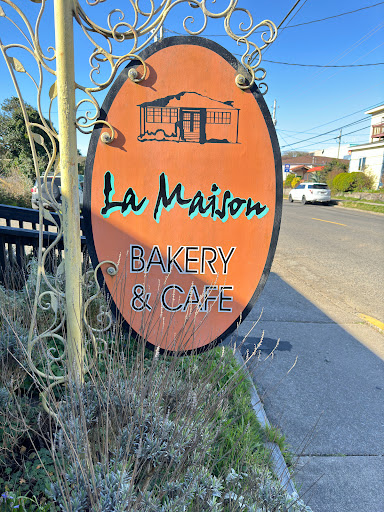 La Maison - Visual