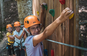 Photo n°26 de L'AccroTyro des Géants : parcours d'accrobranche et tyroliennes à Aillon-le-Jeune (Parc de loisirs)