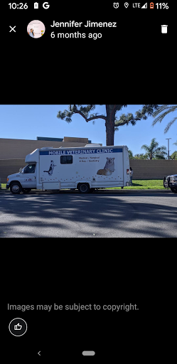 Mobile Pet Clinic Logo