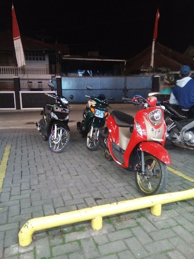 Photos of Alfamart Ciwalen