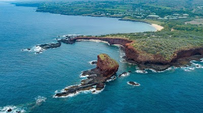 Puʻu Pehe (Sweetheart Rock)