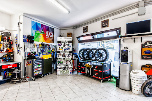 SV Garage | Personalizzazione Auto, Moto e Accessori