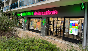 Photo n°1 de Pharmacie de la Cerisaie 52 rue Philippe de Lassalle 69004 LYON à Lyon (Fournisseur d'équipements médicaux)