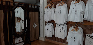 Photo n°3 de Blanc du Nil à Lourdes (Magasin de vêtements)