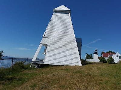 Fort Point Lighthouse