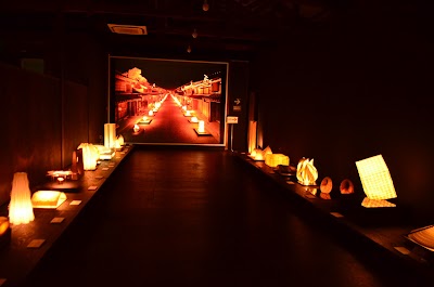 美濃和紙あかりアート館