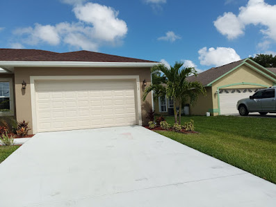 P & C Garage Doors Inc. - Port St. Lucie, Florida