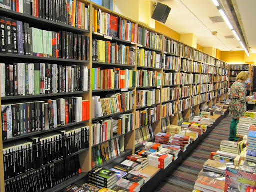 elkar liburu-denda Librería Iruñeako alde zaharra / parte vieja