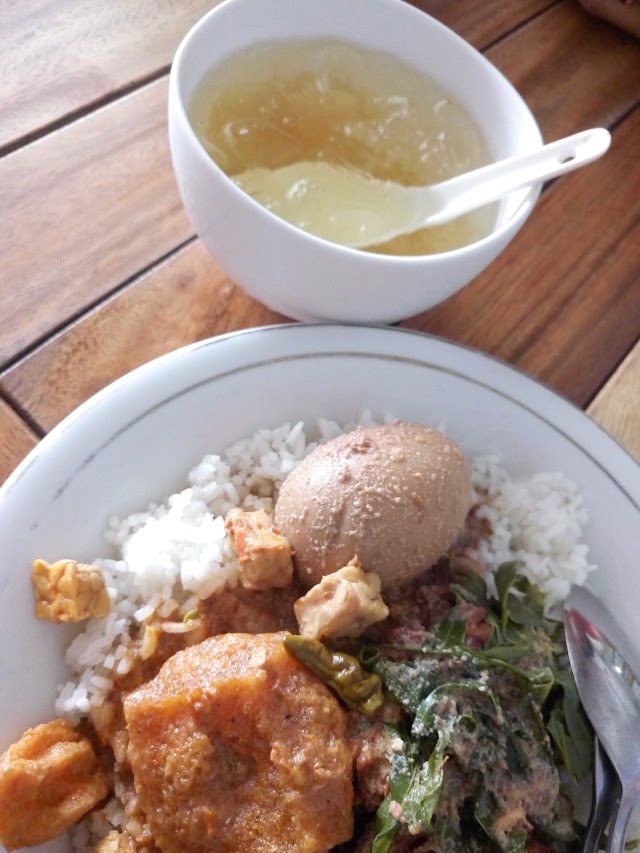 Gudeg Basah Mbok Mandeg