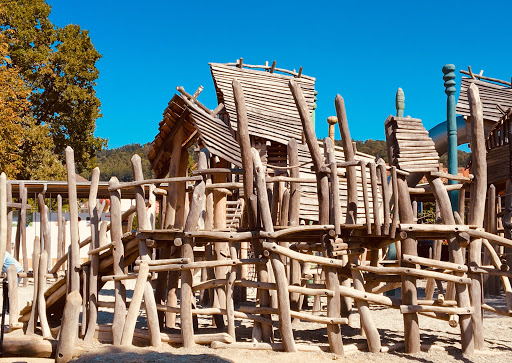 Welterbe-Pfahlbau-Spielplatz Bodman-Ludwigshafen am Bodensee