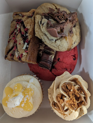 Immi's Cakes & Bakes - Thumbnail
