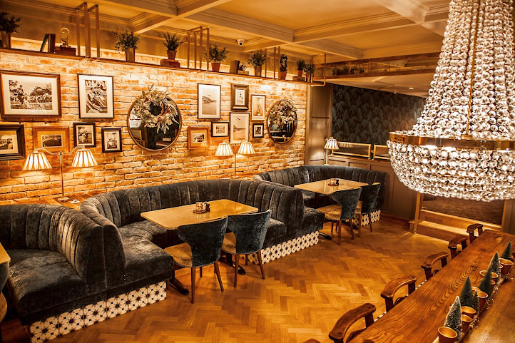 The Ashe Hotel by null