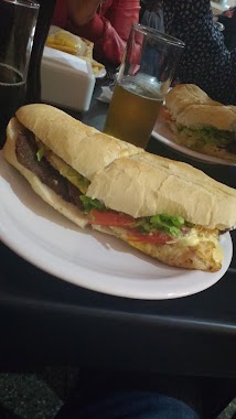 Sandwichería el Kun, Author: Guillermo Picón