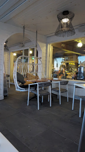 Bistro Kóz - Visual