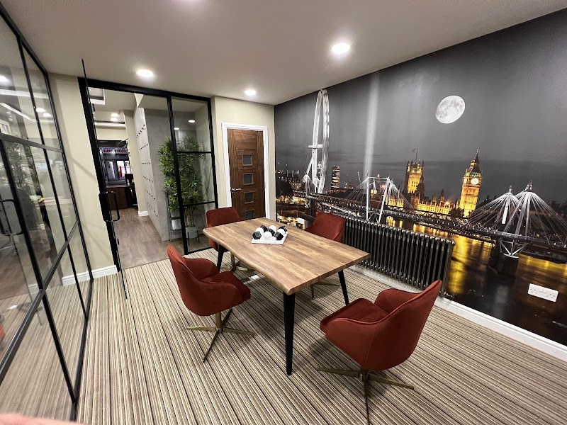 Hafsons London photo 3
