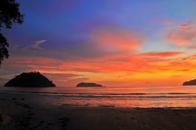 Photos of Losmen Carlos Beach Homestay