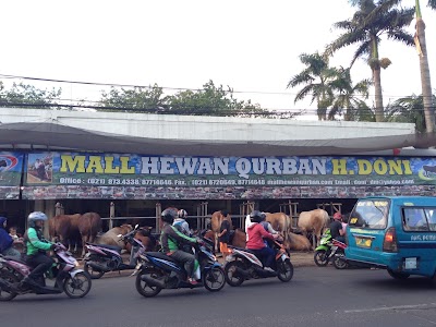 Photos of Mall Hewan Qurban H. Doni