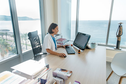 Docteur Paturaud Camille : Gynécologue Obstétricien à Nice