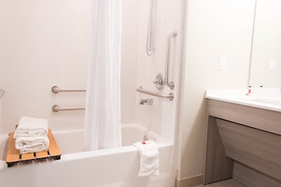 Photos of Microtel Inn & Suites by Wyndham Springville
