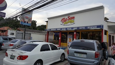 Photos of Tio Sam