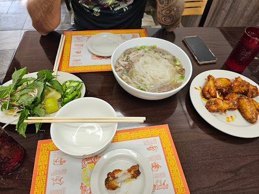 Vietnam House Restaurant - Thumbnail